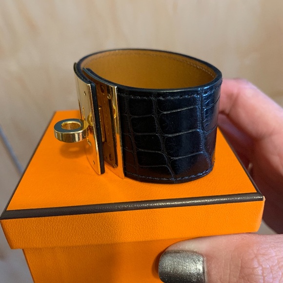 Hermes Jewelry - Hermès Cuff Bracelet Hermes Jewelry - Hermès Cuff Bracelet